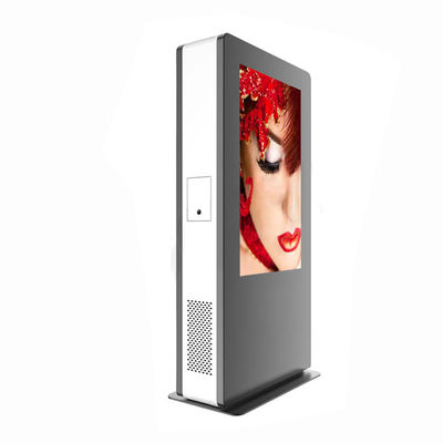 IP65 Outdoor Digital Totem 85 Inch 2500cd Vivid Image Layout For Bus Station